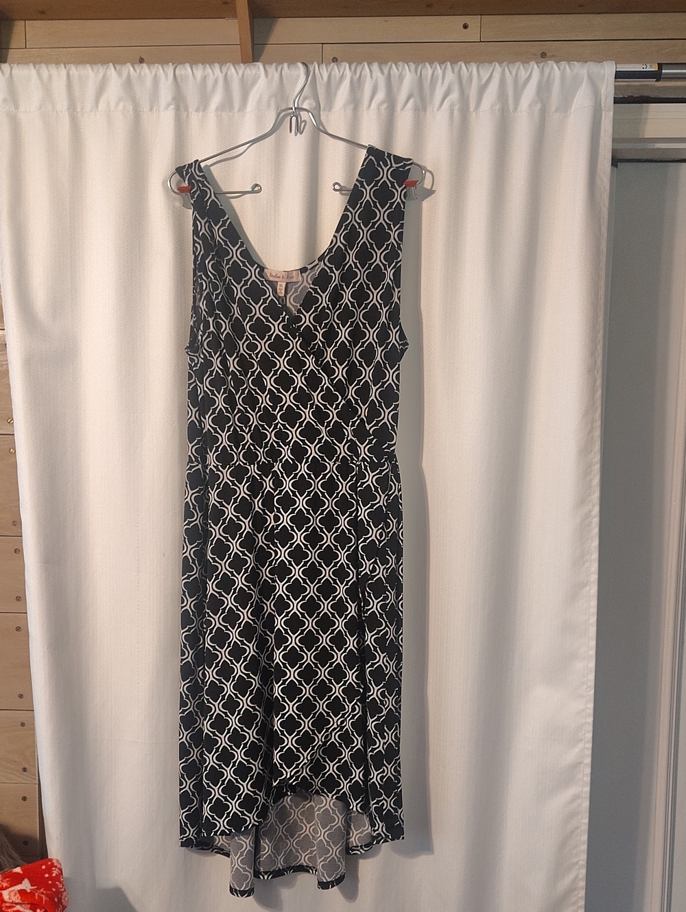 Harlow & Rose Geometric Sleeveless Dress